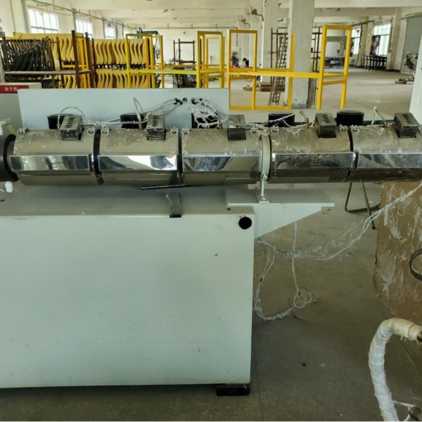2020 cheap competitive high quality Meltblown Machine second-hand pp meltblown fabric manufacturing machine